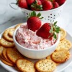 Fluffy Strawberry Pretzel Dip Recipe